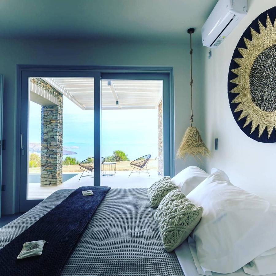 Iliades Luxury Boutique Suites Batsi  Exterior photo